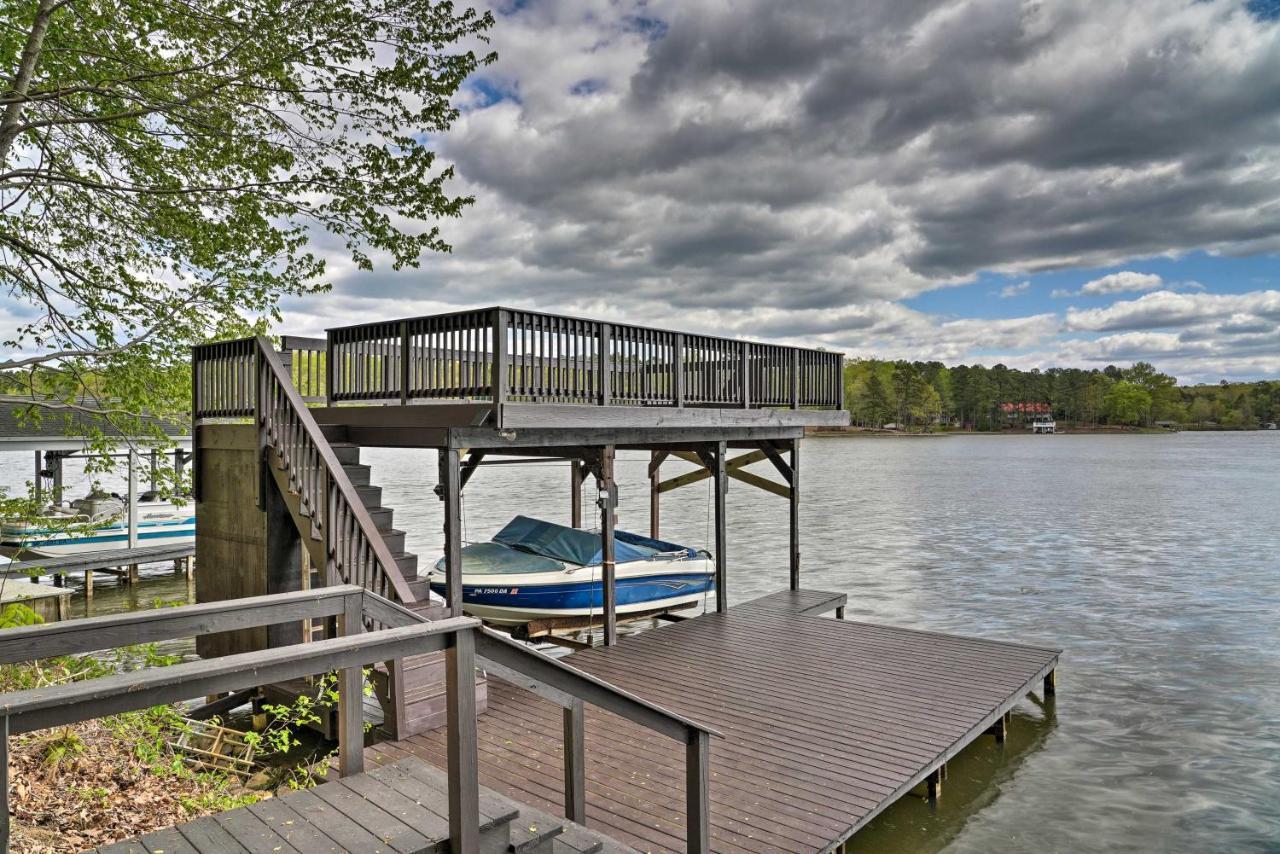 Waterfront Cottage With Boat Dock And 3 Decks! Bracey Zewnętrze zdjęcie